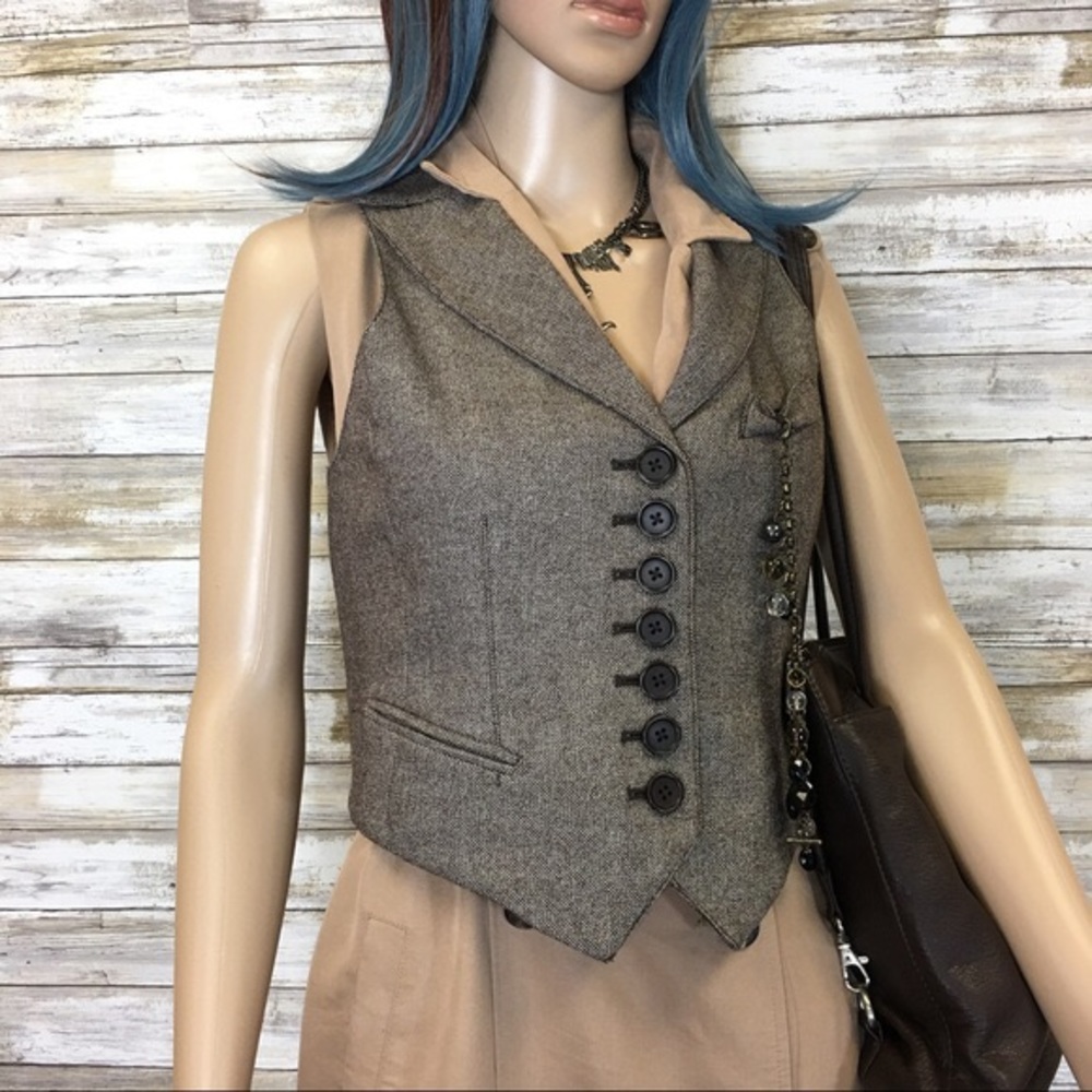 Robert Rodriguez wool cashmere vest .last day